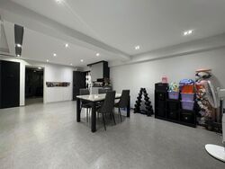Blk 246 Pasir Ris Street 21 (Pasir Ris), HDB Executive #571127881